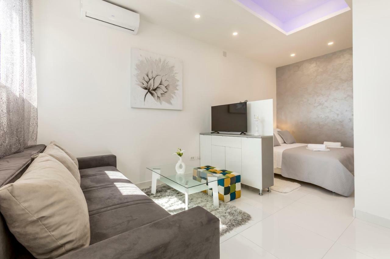 Studio Apartments Twins Split Exterior foto